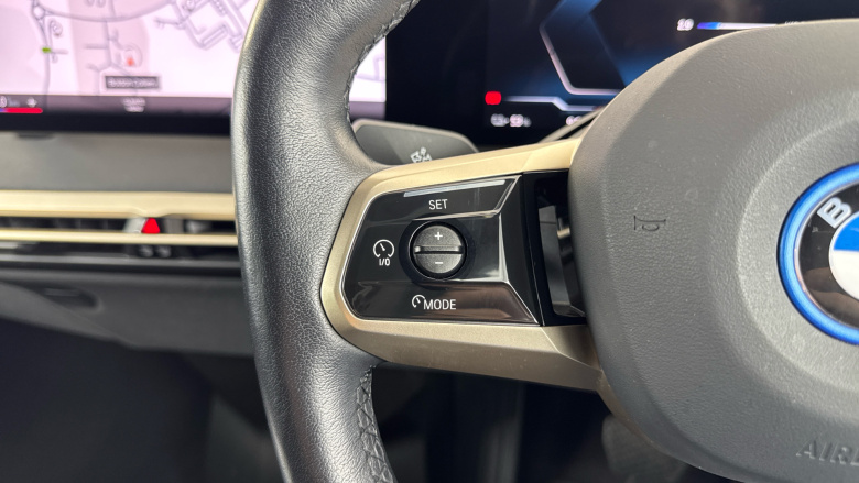 BMW iX 240kW xDrive40 M Sport 76.6kWh 5dr Auto Electric Estate